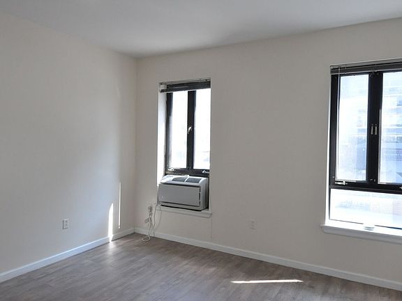 2nd image of 60 3rd Ave APT 2