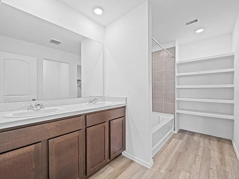 16830 Paintbrush Hollow Ln — Photo 14