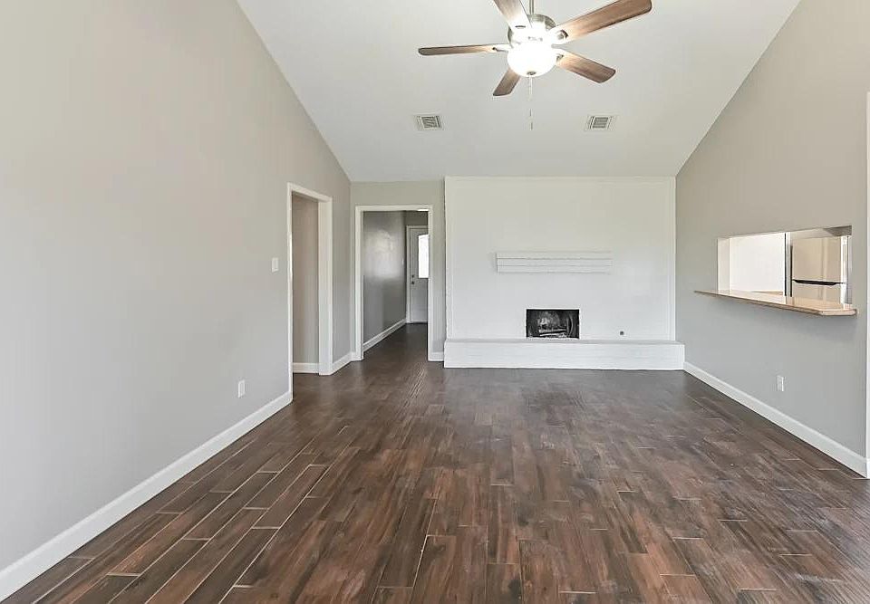 1st image of 11123 Kirwin Ln