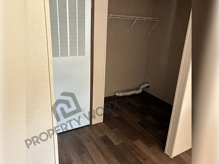 4815 Mike Ln — Photo 11