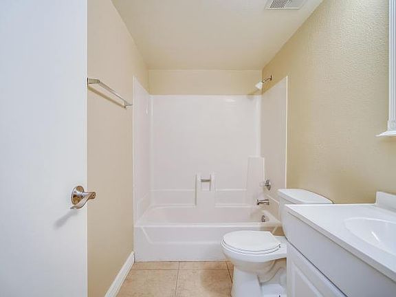 3rd image of 7474 E Earl Dr #317