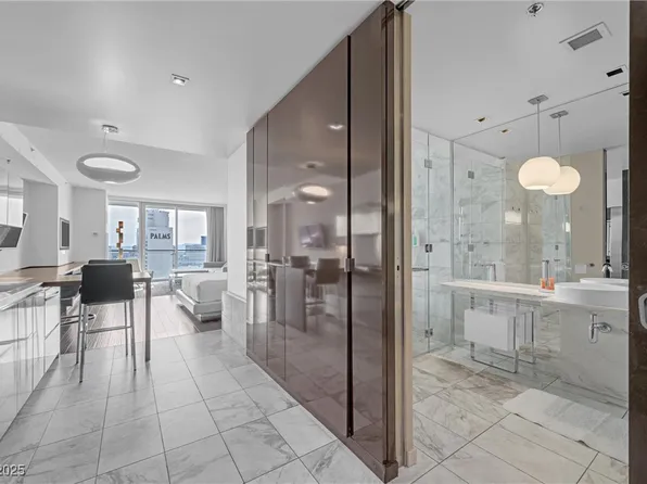 4381 W Flamingo Rd #2712, Las Vegas, NV 89103