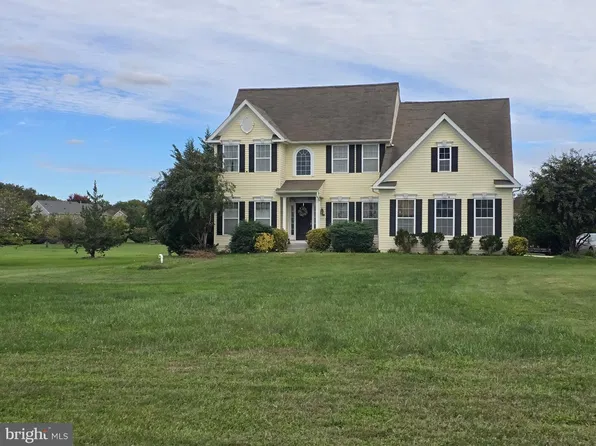 120 Bryn Ln, Smyrna, DE 19977