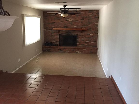 2nd image of 903 W Calle Margarita