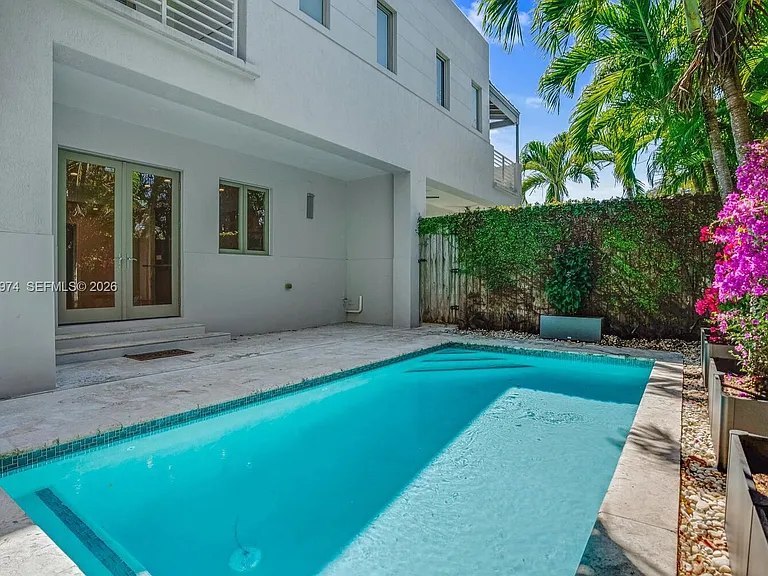 3072 Carter St — Photo 22