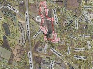 402 Gardnertown Rd, Newburgh, NY 12550