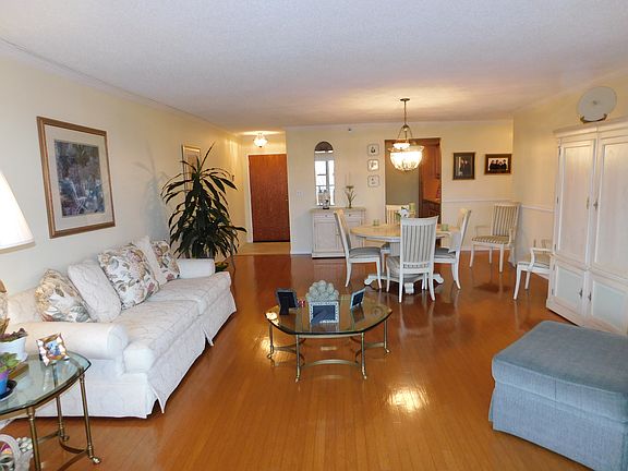 Largest Model 2BR in Bldg!
