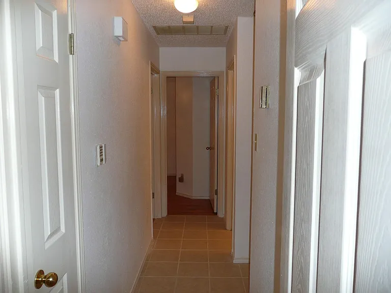 734 Latteridge Dr — Photo 10