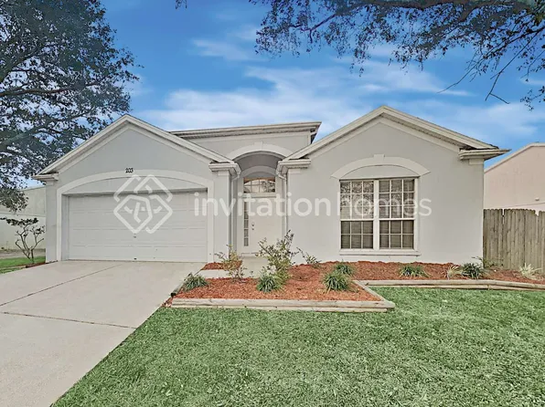 203 Island Water Way, Apollo Beach, FL 33572