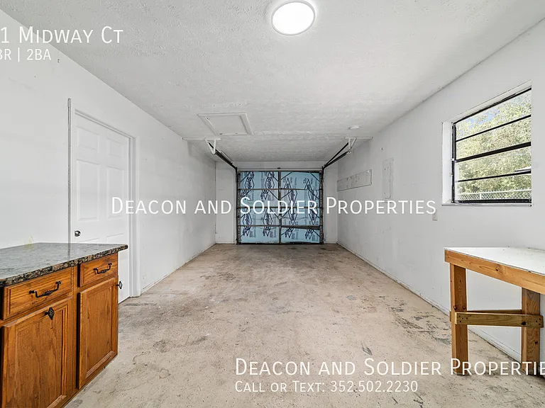 11 Midway Ct — Photo 20