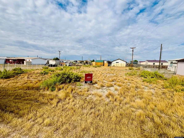 122 Coyote St, Opal, WY 83124