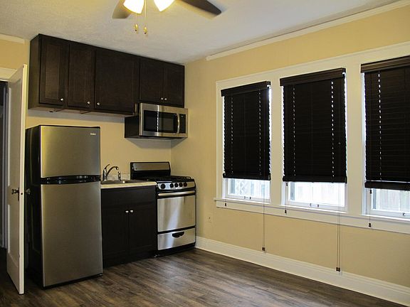 2nd image of 2086 Marshall Ave