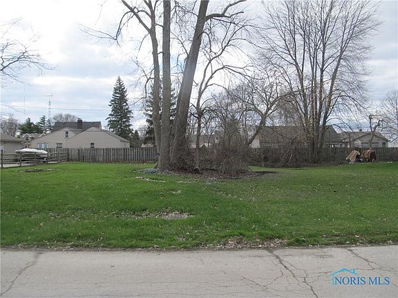 2nd image of 2061 W Baywood Dr