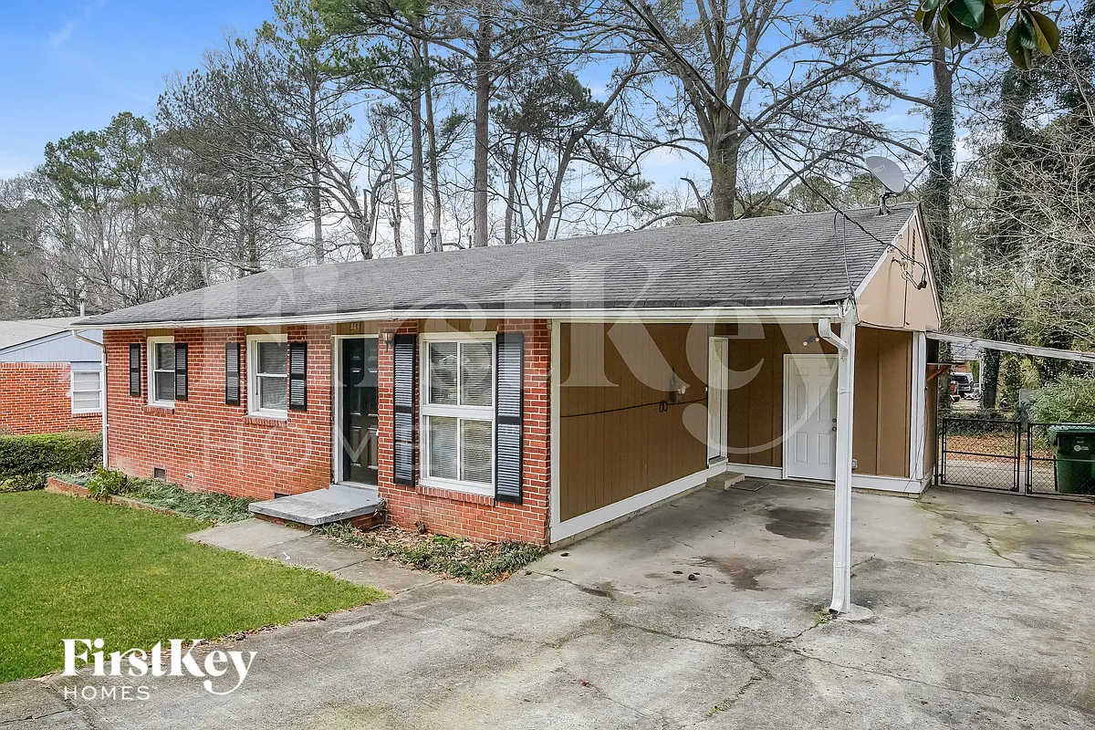 Building Photo - 443 Fairlock Ln NW