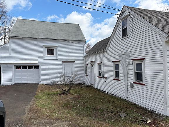 4th image of 1455 Washington Road