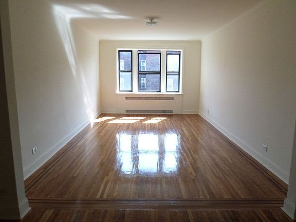 2nd image of 3546 74th St APT 520