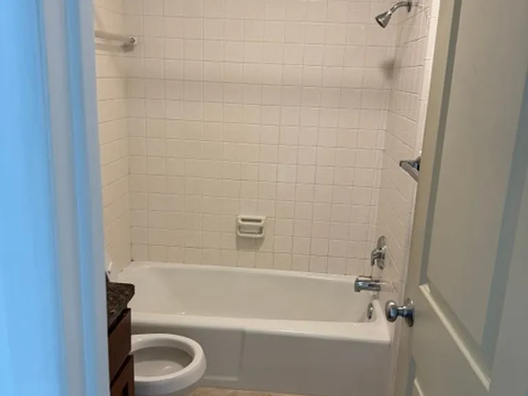 2188 Meadowlawn Dr — Photo 4