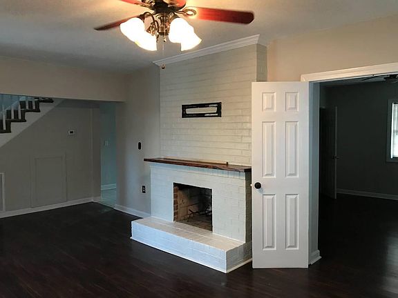4th image of 509 W 39th St