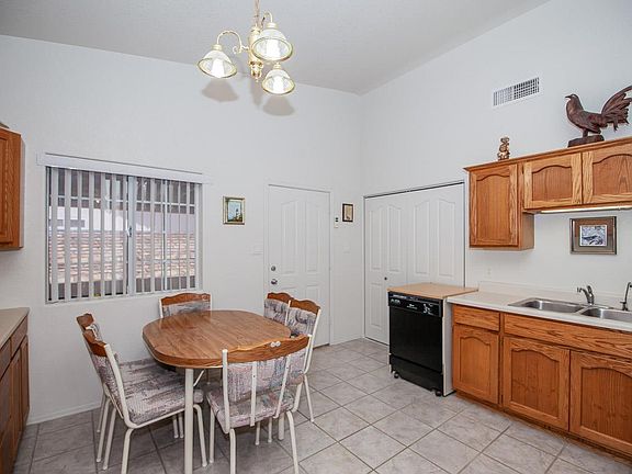 5th image of 12777 S Sheila Ave