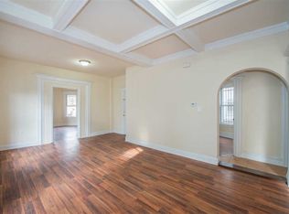 62 Park Ave, East Orange, NJ 07017