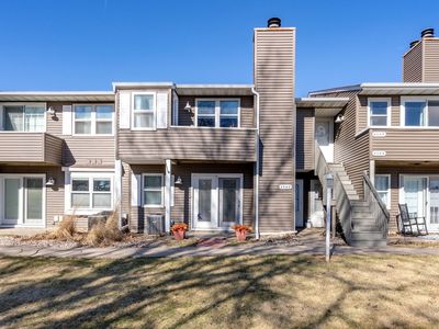 4643 Crow Creek Ct, Bettendorf, IA, 52722