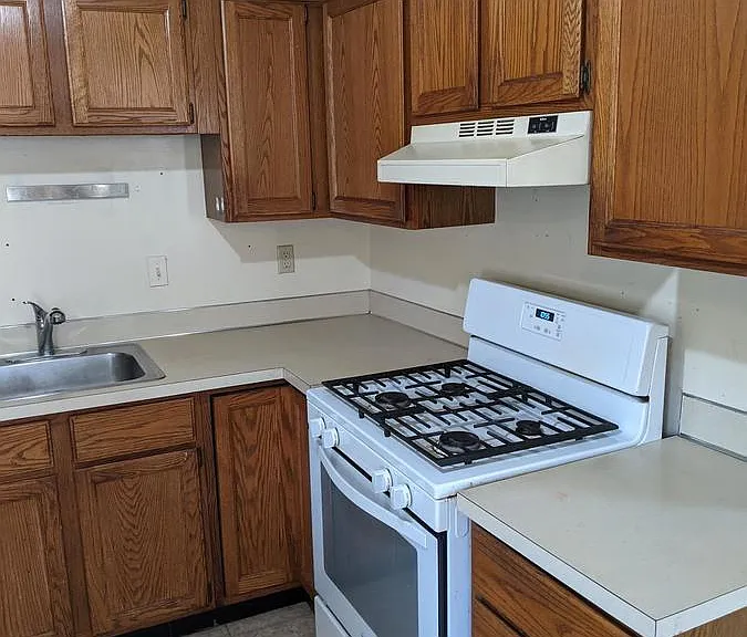 410 Pearl St #1 — Photo 5