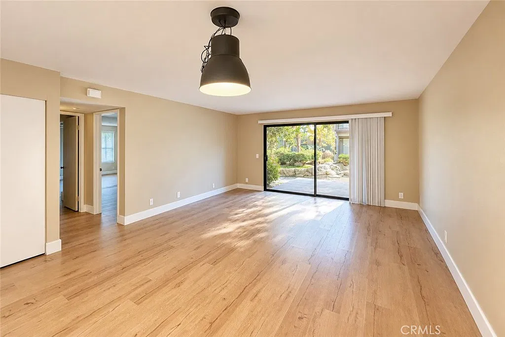 284 Tangelo — Photo 1