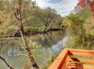 1740 Fish Trap Trl, Mineral Bluff, GA 30559