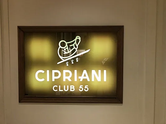 Rented by Metropolis Real Estate of Manhattan | media 39