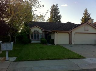 4 Sedley Ct, Sacramento, CA 95823