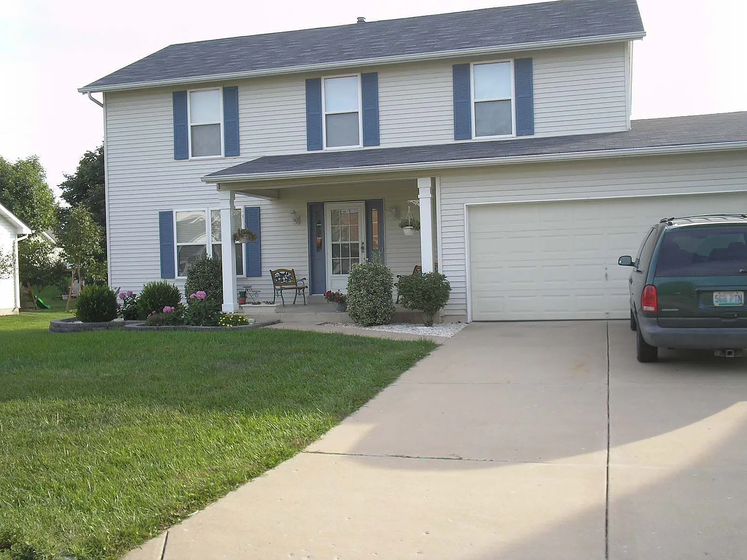 365 Beckley Pl photo 1
