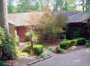 715 Darwin Ct, Sanford, NC 27332