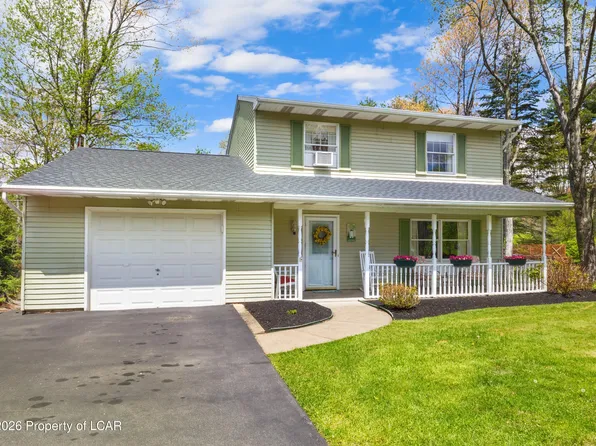 31 Yorktown Rd, Mountain Top, PA 18707