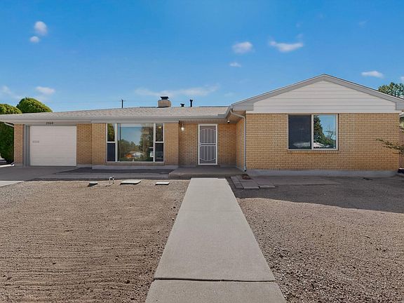 4th image of 3560 Colorado St NE