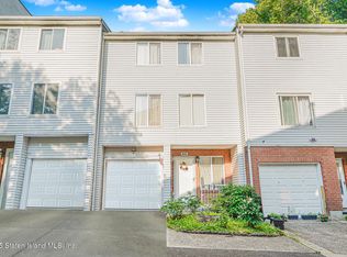 344 Ilyssa Way, Staten Island, NY 10312