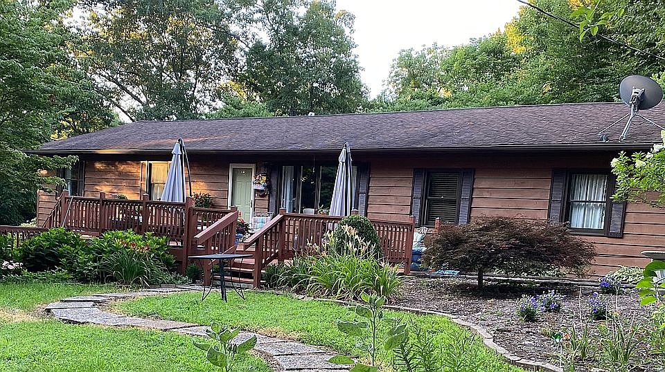 1st image of 1240 Bridwell Ln
