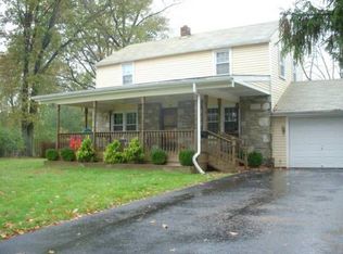 54 Belair Rd, Warminster, PA 18974