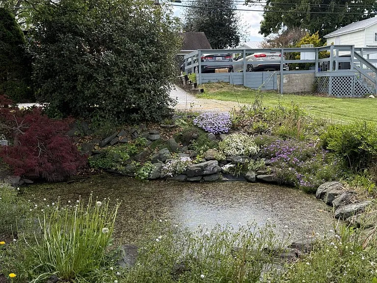 110 E Main St — Photo 8