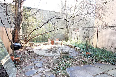 Rented by True Real Estate Group