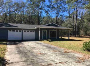 217 Hackberry Dr, Village Mills, TX 77663