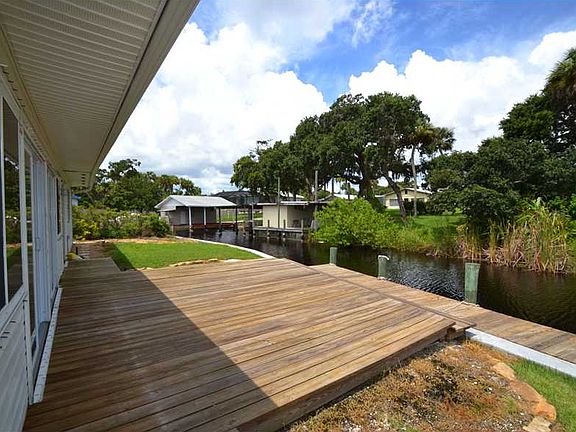 5th image of 3945 River Oak Ln