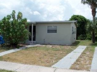 1040 Bacon Cir NE, Palm Bay, FL 32905