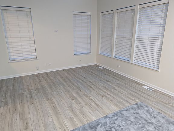 2nd image of 9813 Williams Dr