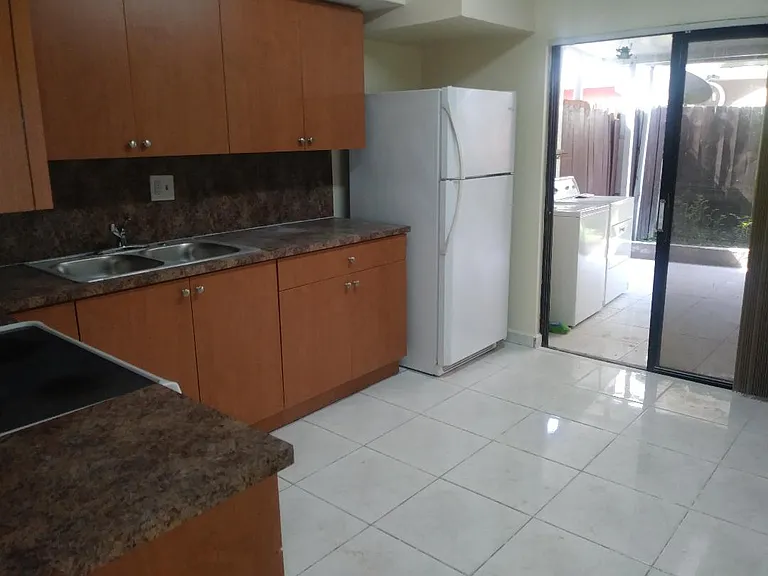 5379 W 22nd Ct — Photo 8