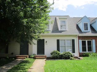 1039 Blue Ridge Dr, Harrisonburg, VA 22802