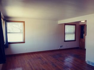4060 N 73rd St APT 3, Milwaukee, WI 53216