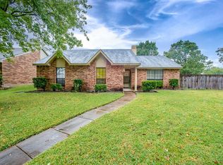1517 Gelene Ct, Garland, TX 75040