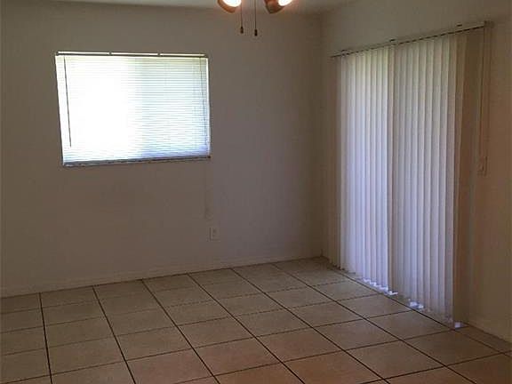 5th image of 2920 Santa Barbara Blvd