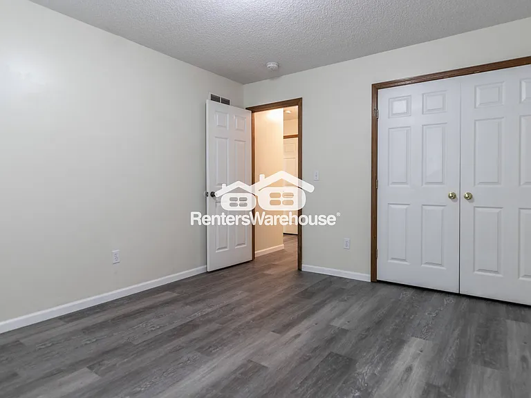 1500 Galway Ct — Photo 13