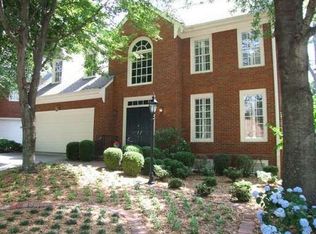 1227 Village Run, Atlanta, GA 30319